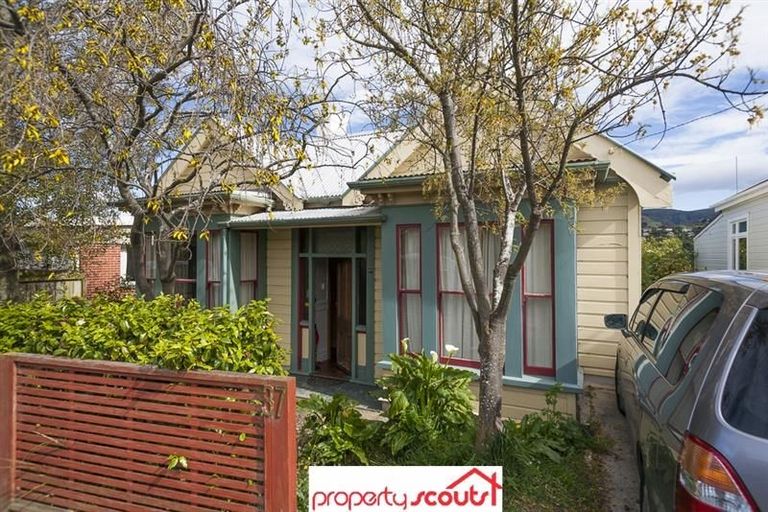 Photo of property in 37 Signal Hill Road, Opoho, Dunedin, 9010