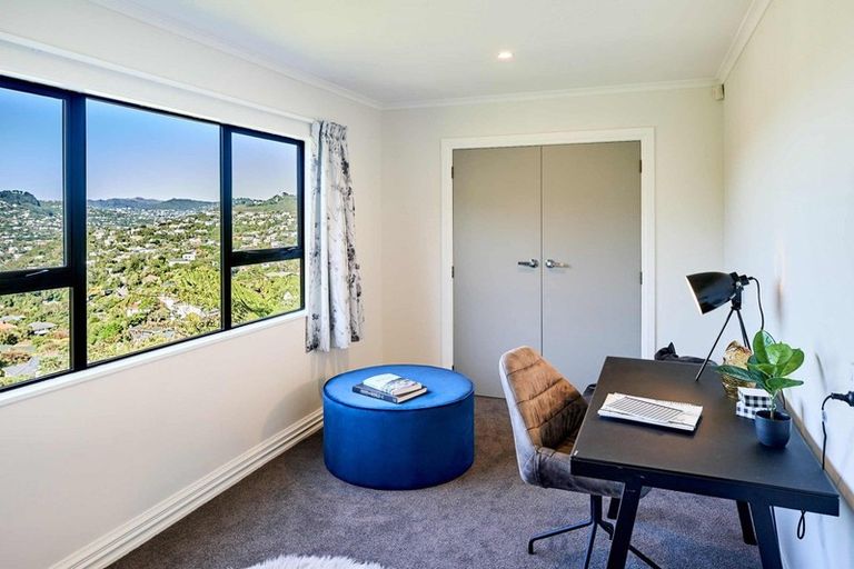 Photo of property in 7 Ridvan Grove, Ngaio, Wellington, 6035