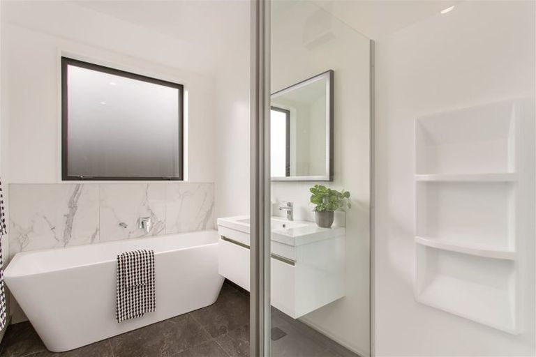 Photo of property in 4 Barnfields Close, Halswell, Christchurch, 8025