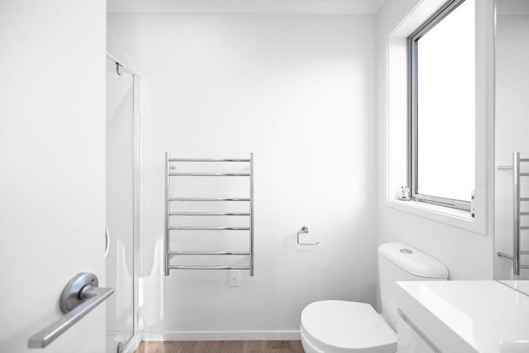 Photo of property in 2/178 Old Farm Road, Hamilton East, Hamilton, 3216