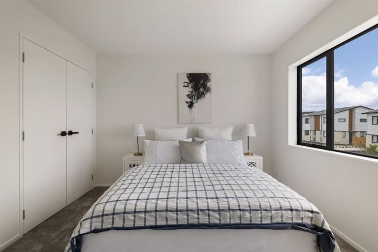 Photo of property in 17 Ocean Breeze Avenue, Hobsonville, Auckland, 0616