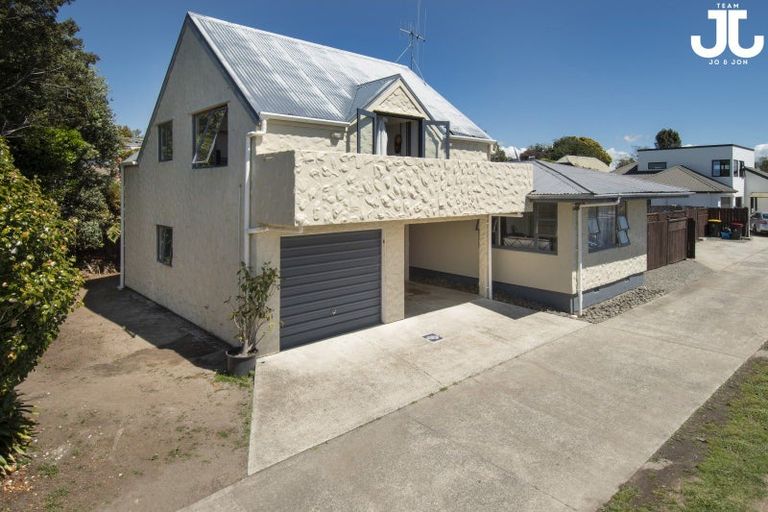 Photo of property in 6a Queen Road, Bellevue, Tauranga, 3110