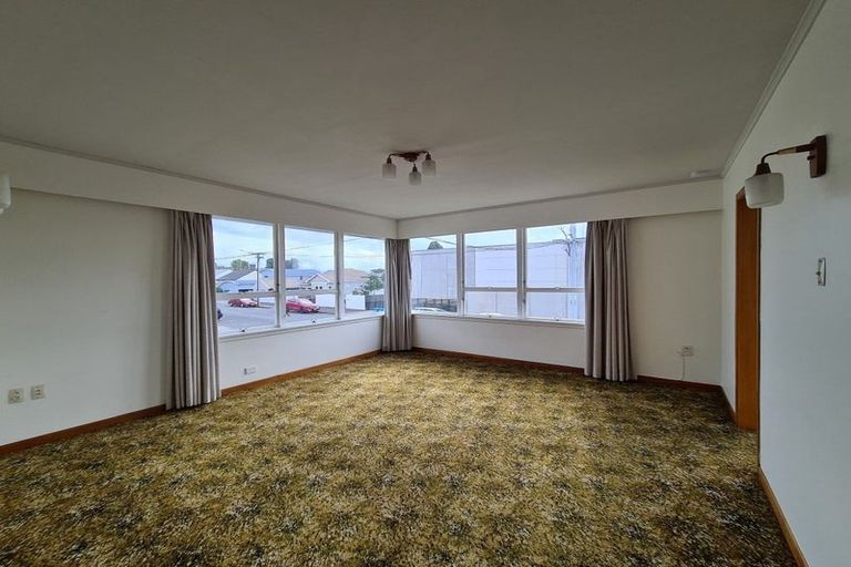 Photo of property in 264 Courtenay Street, Strandon, New Plymouth, 4312