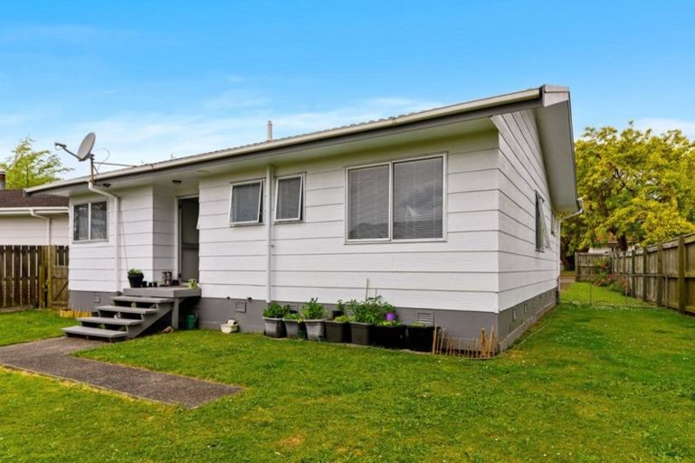 Photo of property in 17 Bronte Place, Owhata, Rotorua, 3010