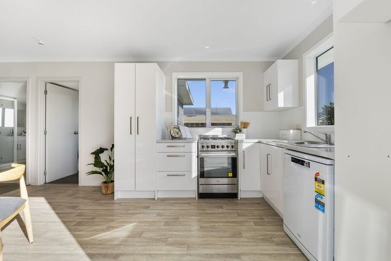 Photo of property in 30 Ihaia Road, Opunake, 4616