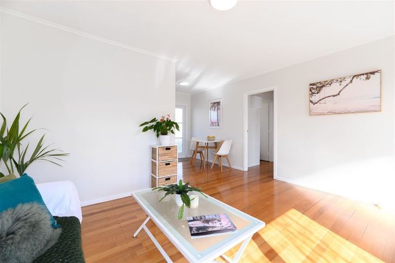 Photo of property in 4/120 Nile Road, Milford, Auckland, 0620