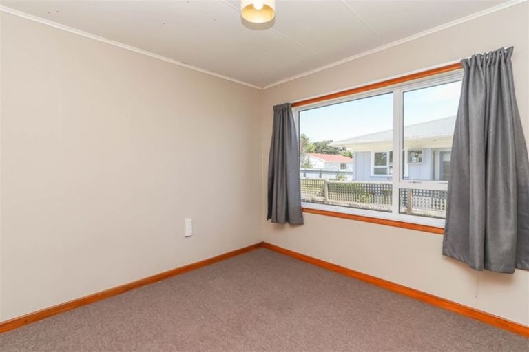Photo of property in 37 Kelly Street, Inglewood, 4330