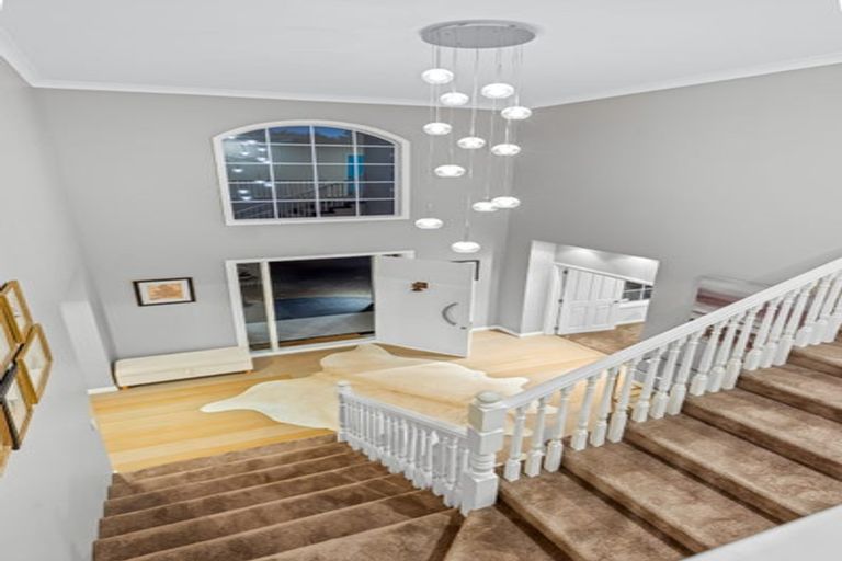 Photo of property in 45 Hardens Lane, Paremoremo, Auckland, 0632