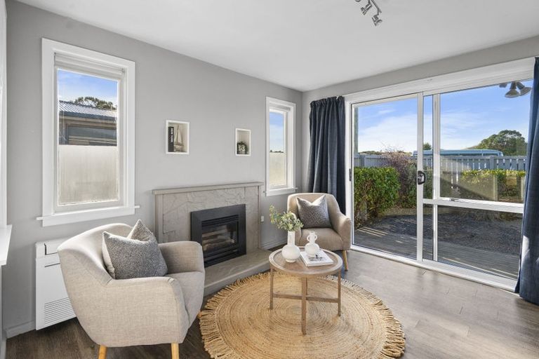 Photo of property in 521 Marine Parade, South New Brighton, Christchurch, 8062