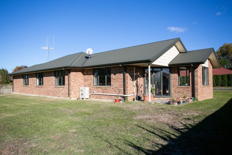 Photo of property in 3 Grace Avenue, Leamington, Cambridge, 3432