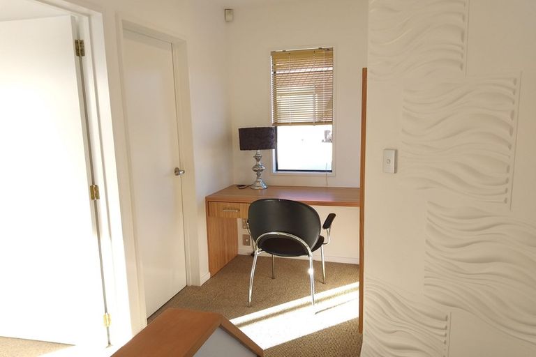 Photo of property in 17a Burke Street, Addington, Christchurch, 8024