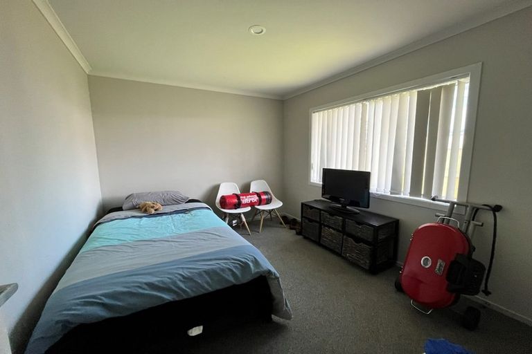 Photo of property in 16a Harrow Place, Manurewa, Auckland, 2102
