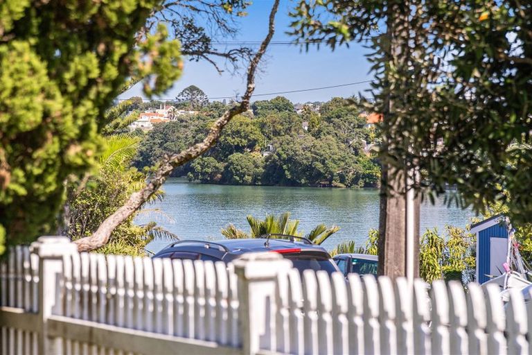 Photo of property in 61 Aramoana Avenue, Devonport, Auckland, 0624