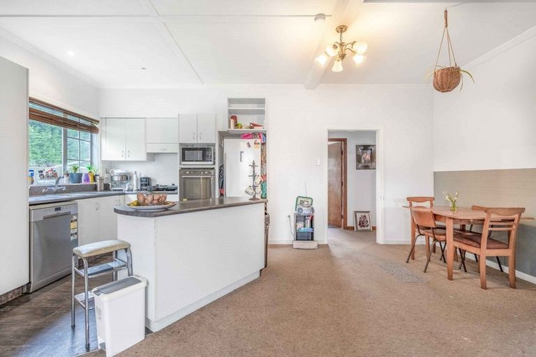 Photo of property in 11 Duncan Street, Tokanui, 9884