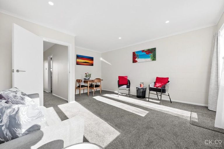 Photo of property in 3/6-8 Keys Street, Elderslea, Upper Hutt, 5018