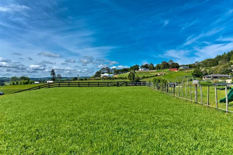 Photo of property in 26b Moses Road, Kaukapakapa, 0873