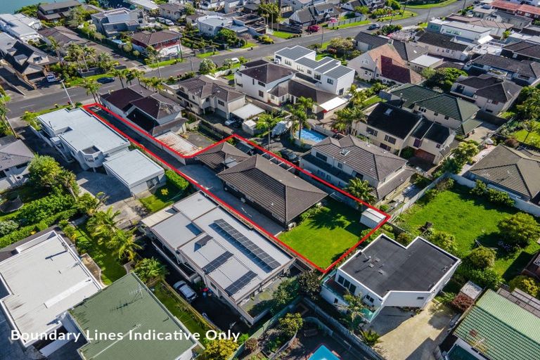 Photo of property in 32b Takutai Avenue, Bucklands Beach, Auckland, 2012