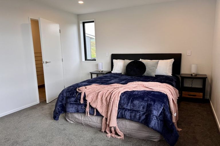 Photo of property in 14 Bee Lane, Whitby, Porirua, 5024