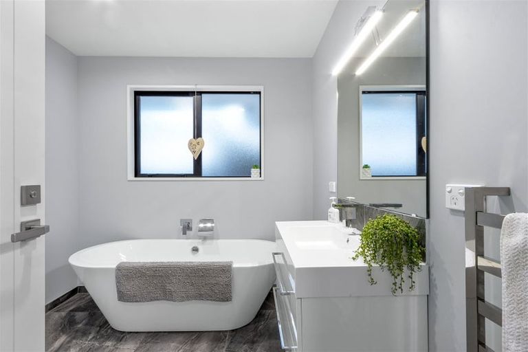 Photo of property in 18 Pentire Parade, Lincoln, 7608