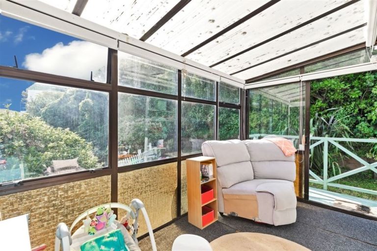 Photo of property in 16 Birch Street, Johnsonville, Wellington, 6037