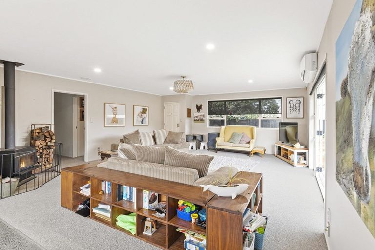 Photo of property in 185 Park Estate Road, Rosehill, Papakura, 2113