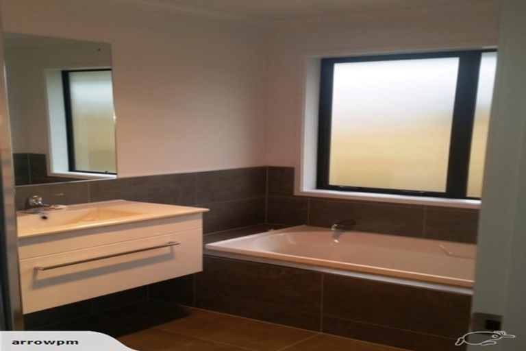 Photo of property in 6 Matawai Puna Drive, Pukekohe, 2120