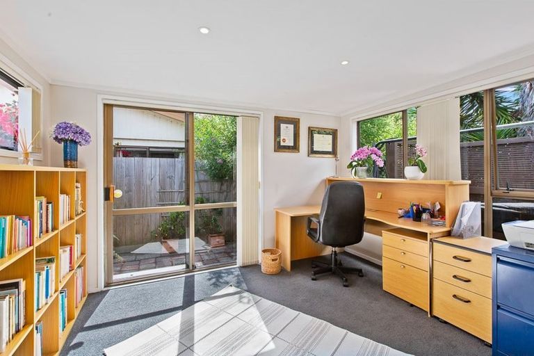 Photo of property in 19b Lillian Place, Orewa, 0931