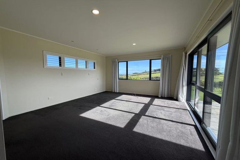 Photo of property in 175 Redoubt Road, Flat Bush, Auckland, 2019