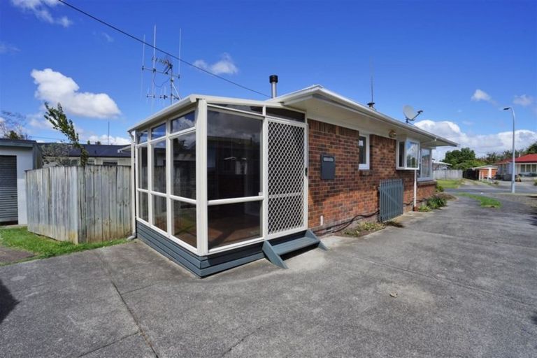 Photo of property in 27 Glenview Terrace, Glenview, Hamilton, 3206