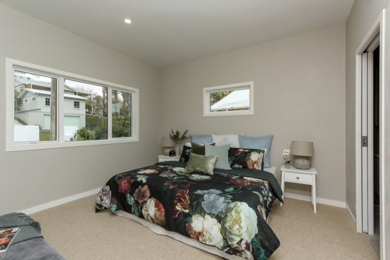 Photo of property in 125 Pendarves Street, New Plymouth, 4312