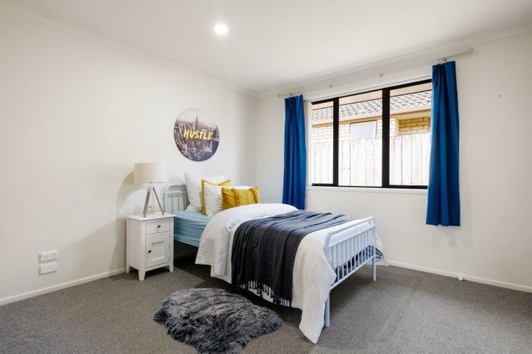 Photo of property in 6 Willscarlet Lane, Hamilton East, Hamilton, 3216