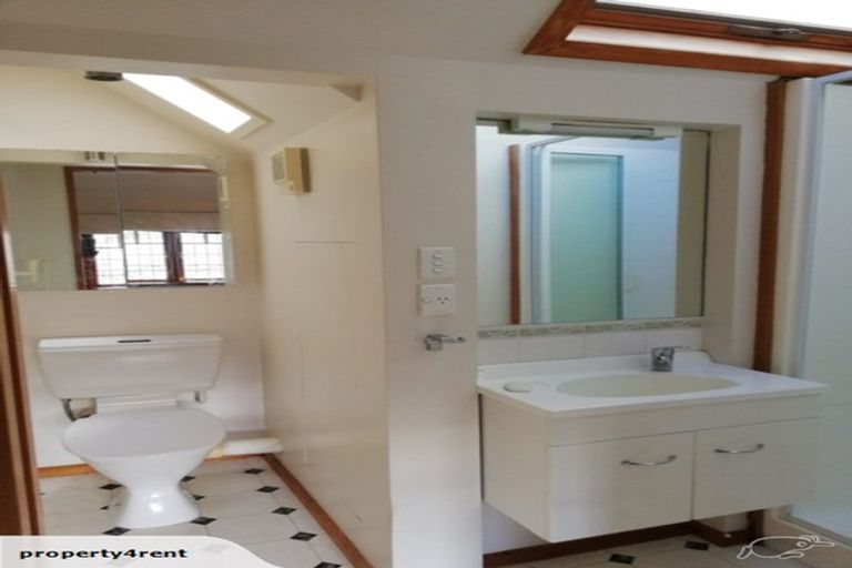 Photo of property in 11 Mays Road, St Albans, Christchurch, 8052