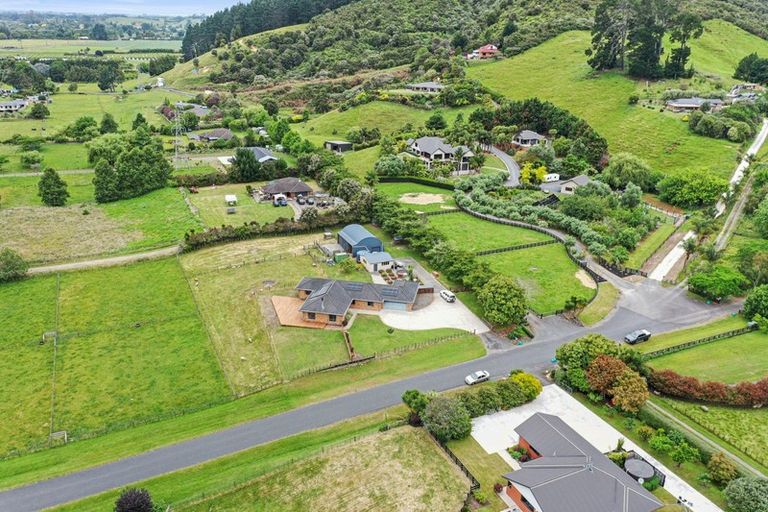 Photo of property in 17 Kauri Lane, Huntly, 3771