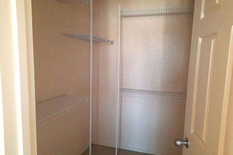 Photo of property in 6 Stellamaris Way, Northpark, Auckland, 2013