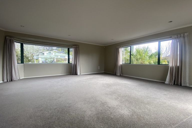 Photo of property in 30 Bushlands Park Drive, Albany, Auckland, 0632