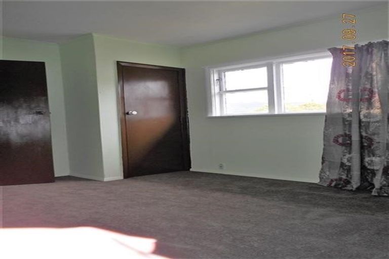 Photo of property in 1/18 Eldon Grove, Taita, Lower Hutt, 5019