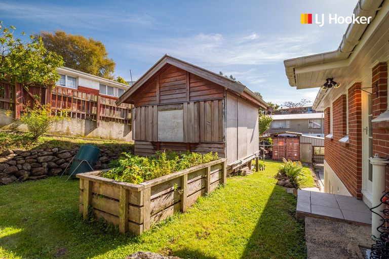 Photo of property in 35 Kinsman Street, Kaikorai, Dunedin, 9010