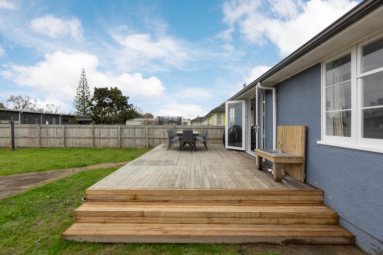 Photo of property in 21 Cardiff Street, Awapuni, Palmerston North, 4412
