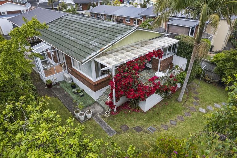 Photo of property in 3/33 Northumberland Avenue, Belmont, Auckland, 0622