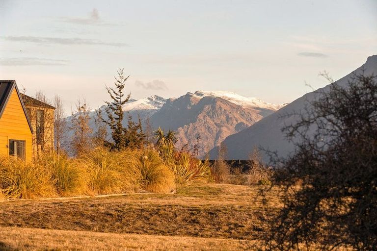 Photo of property in 9 Torridon Court, Jacks Point, Queenstown, 9371