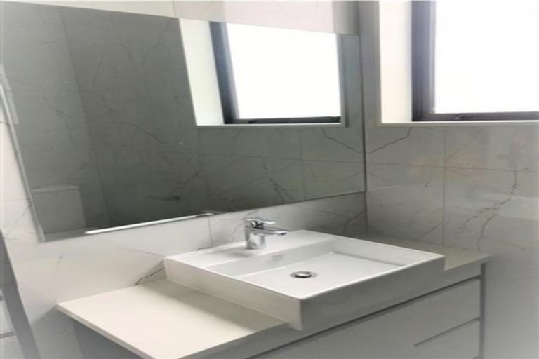 Photo of property in 21 Nightingale Road, Flat Bush, Auckland, 2019