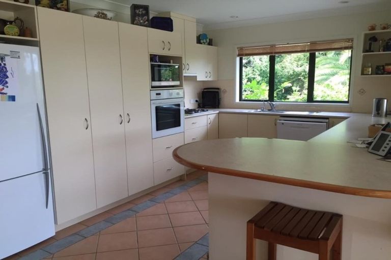 Photo of property in 16 Rarere Terrace, Kerikeri, 0230