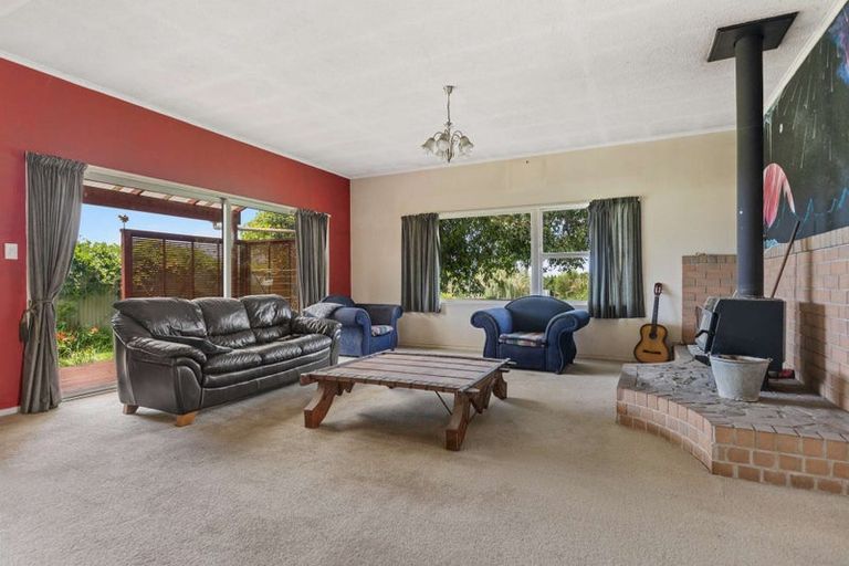 Photo of property in 56 No 3 Road, Te Puke, 3183