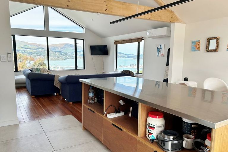 Photo of property in 17a Cornwall Road, Lyttelton, 8082