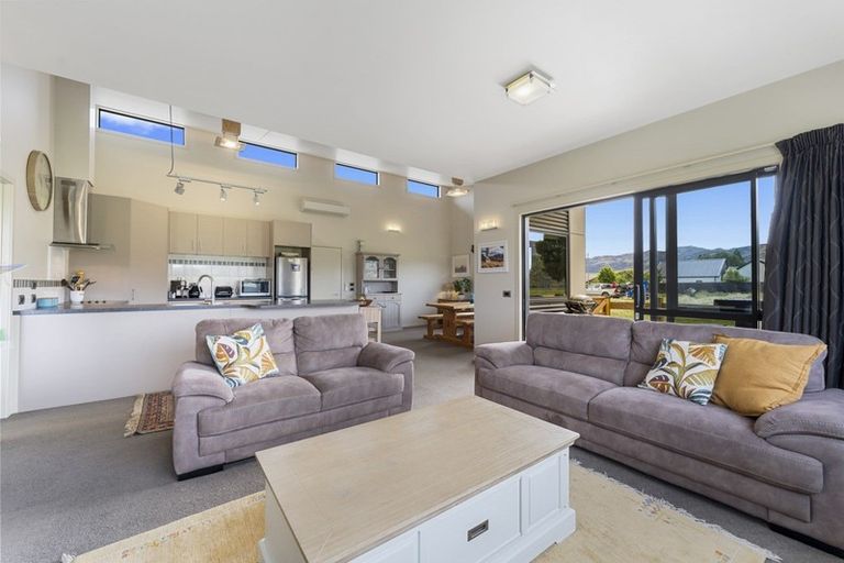 Photo of property in 48 Perriam Place, Mount Pisa, Cromwell, 9383