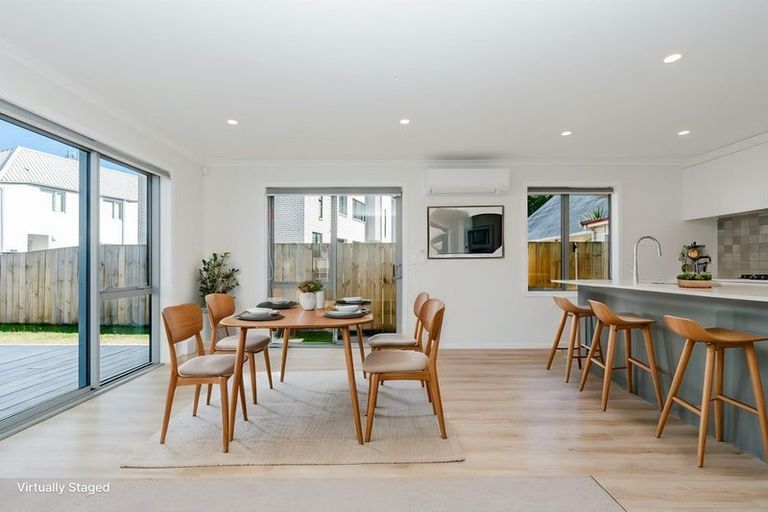 Photo of property in 1/18 Pickering Crescent, Chedworth, Hamilton, 3210