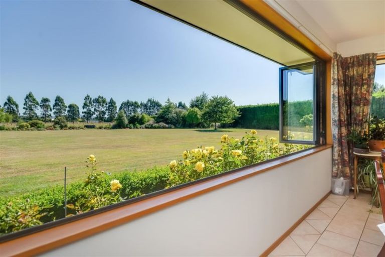 Photo of property in 301 School Road, West Eyreton, Rangiora, 7475