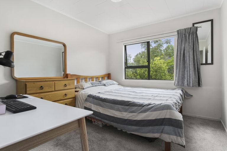 Photo of property in 14 Sari Place, Massey, Auckland, 0614