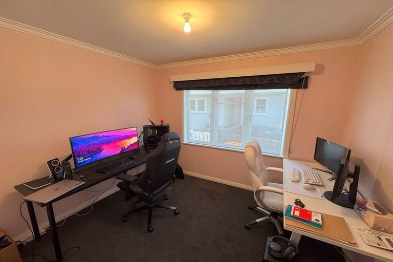 Photo of property in 9 Belvedere Crescent, Takaro, Palmerston North, 4412