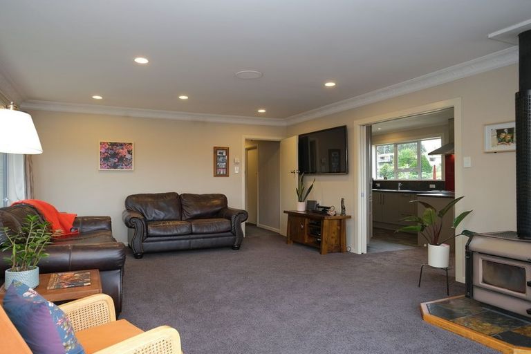 Photo of property in 9 Brooklyn Street, Green Island, Dunedin, 9018